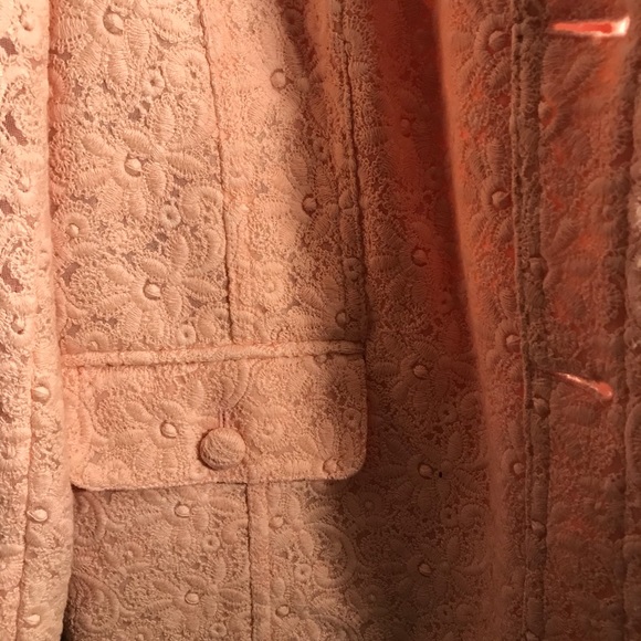 Peach blazer with texted flower design - Picture 4 of 5